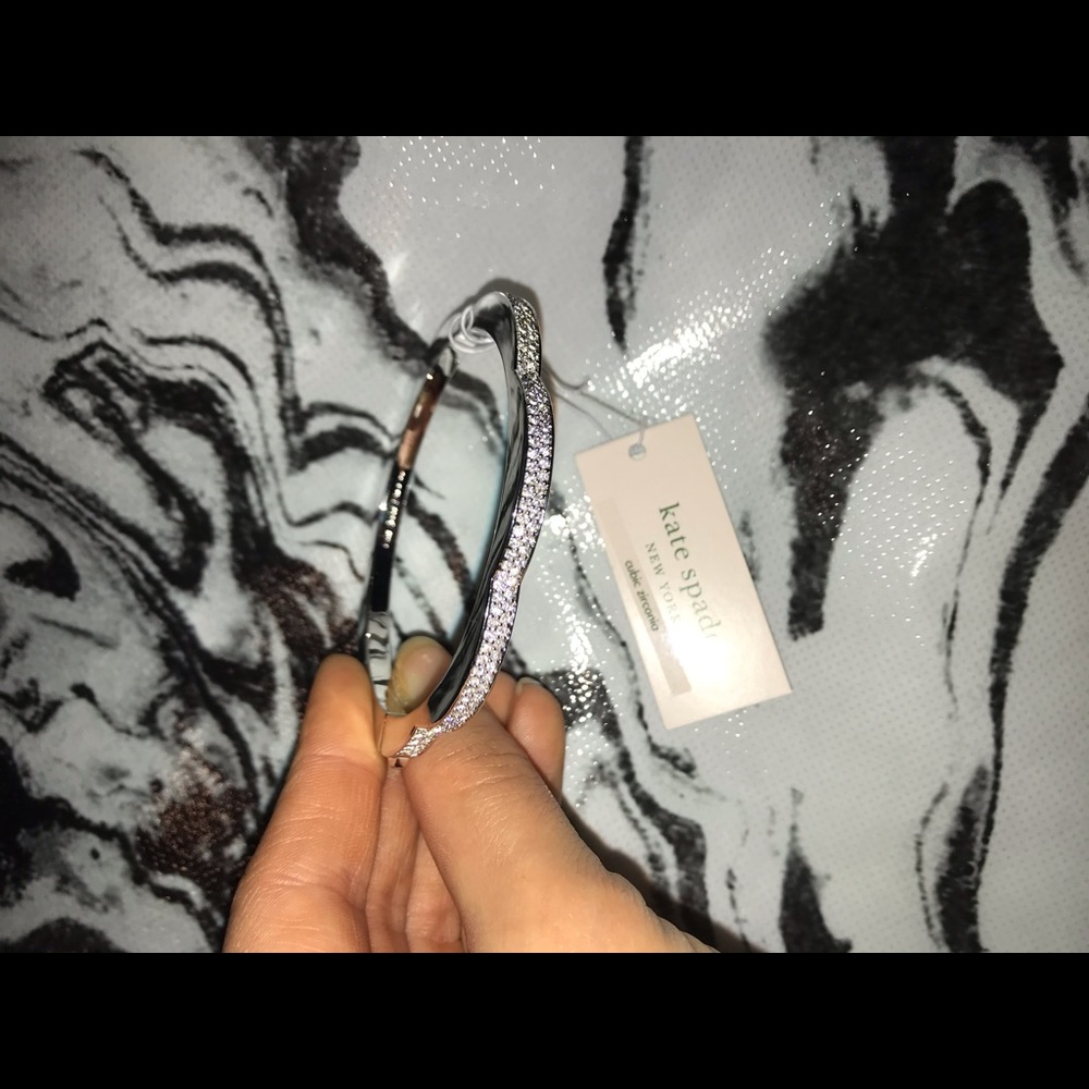 ♠️ Kate Spade Scallop Bracelet